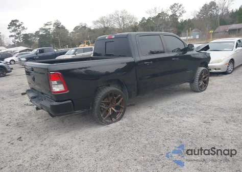 2020 Ram 1500 Big Horn 4X4 5'7 Box z USA, uszkodzony, nr VIN 1C6SRFFT7LN241569